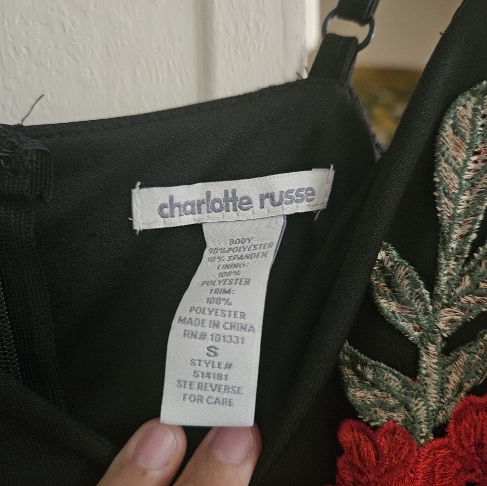 Charlotte Russe Embroidered Rose Bodycon Dress - Picture 4 of 4